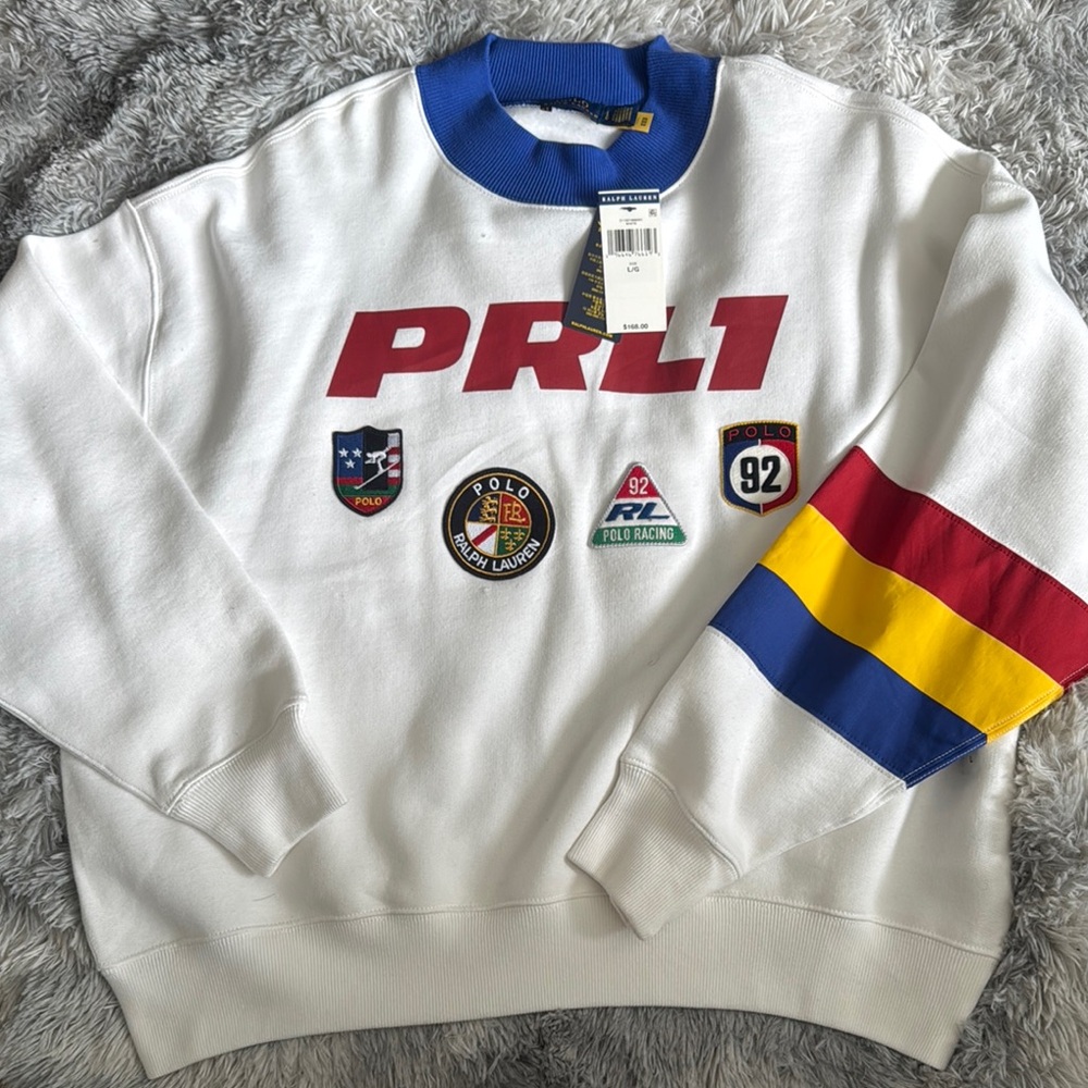 Ralph Lauren White and Blue Crewneck Sweater with Vintage Athletic Style